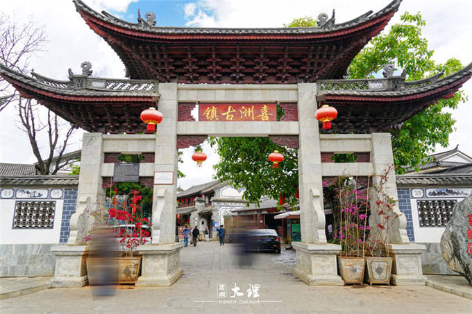 今年实在憋太久了计划去云南玩几天有哪些攻略必去景点？自由行或跟团大概需要多少钱？求推荐谢谢。(图5)