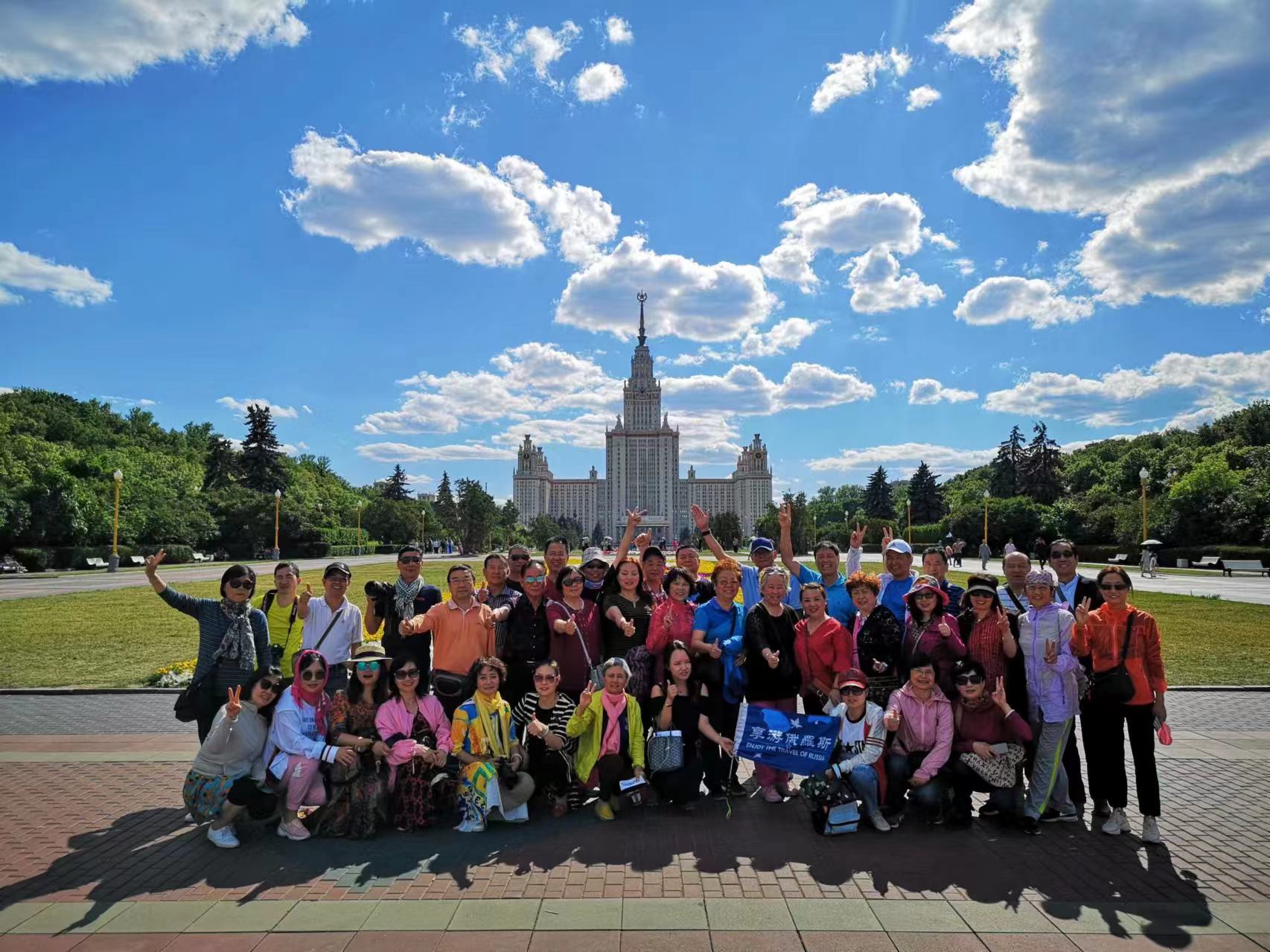 2024年贵州便宜的亲子旅游适合去哪里+2024top5亲子旅游景点排名一览(图2)
