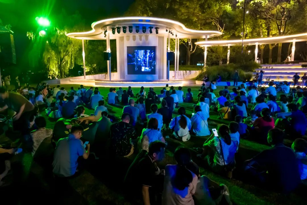两会深观察 海南多元“夜”态点燃文旅夜经济