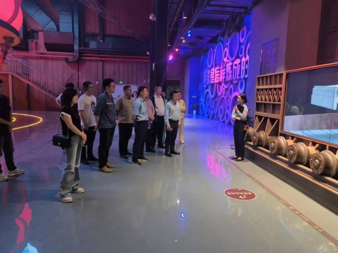 江苏雨花数字文旅产业联盟莅临梅钢工业文化旅游区考察指导(图2)