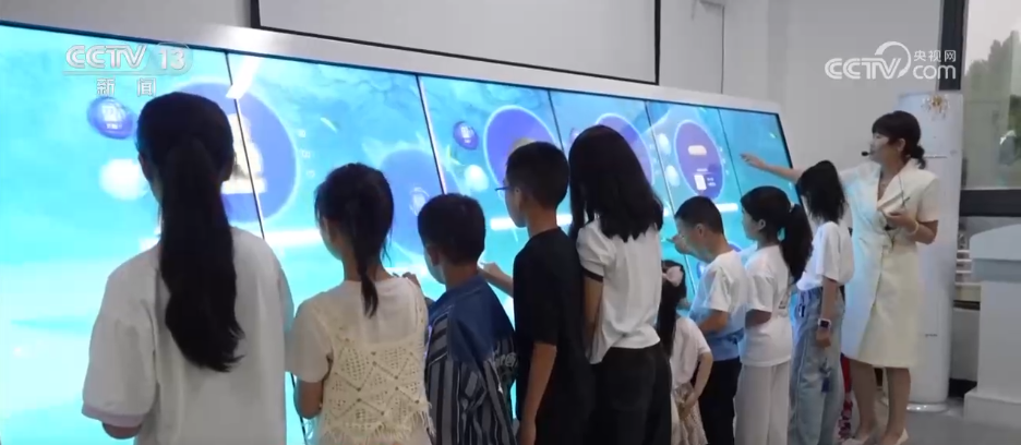 新场景新业态层出不穷 文旅“玩法”不断上新 各地假期消费市场欣欣向荣(图5)