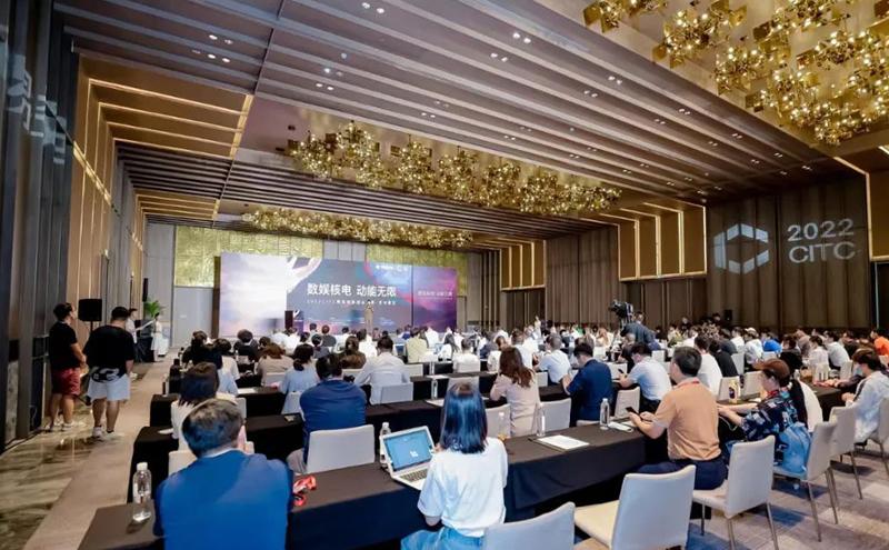全息AI旅推官亮相数峰VR骑马“漫游”武夷