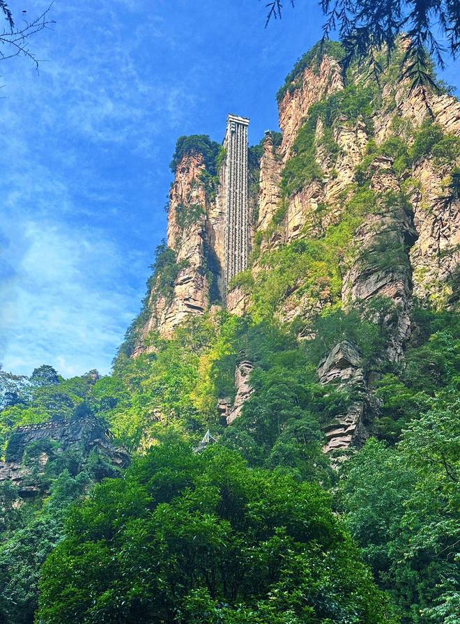 暑假带娃去张家界旅游必看！张家界5天4晚旅游亲子游攻略轻松玩转(图2)