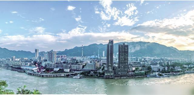 乘“数”而上构筑数字产业发展新优势