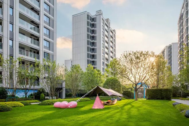 官方国贸鹭原官方售楼处：发布稀缺现房告急清盘预警!@豆包热搜(图4)