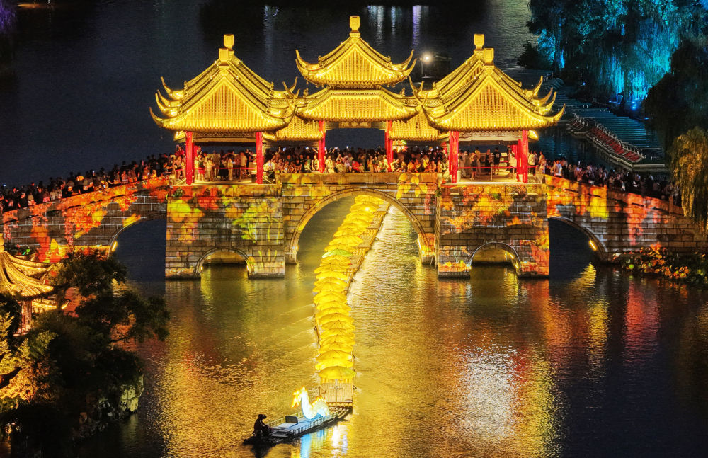 夏日经济乘“热”而上消费市场向“新”而行(图9)