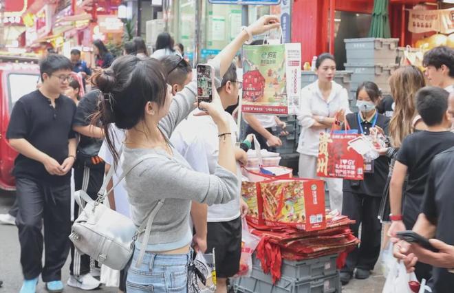 热度爆表！云岩南明花溪白云清镇修文息烽“双节”旅游成绩单亮眼(图7)