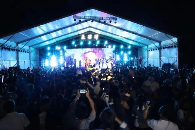 热度爆表！云岩南明花溪白云清镇修文息烽“双节”旅游成绩单亮眼(图12)